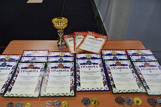 Соревнования по гиревому спорту в УФСИН Смоленской области