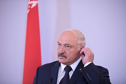 Лукашенко разрешил лишить аккредитации Би-би-си и «Радио Свобода»