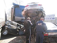 Пять автомобилей столкнулись на Московском шоссе