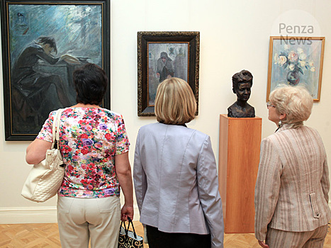 В пензенской картинной галерее открыта выставка работ Владимира Курдова
