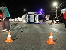 На западе Волгограда иномарка подрезала полицейскую машину