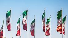 МИД Ирана пообещал освободить экипаж задержанного в Ормузском проливе судна