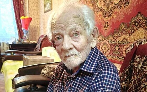 Житель Рязани, участник ВОВ Иван Змеев отметил вековой юбилей