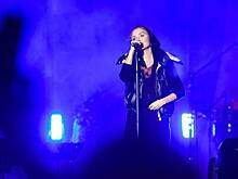 Певица МакSим заставила снайперов танцевать