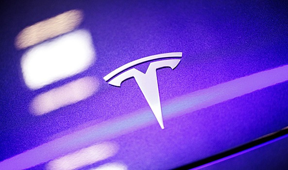 В Tesla рассказали об электрокарах нового поколения