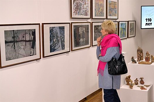 Юных красноярских художников наградили дипломами главы города