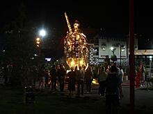 Памятник Олегу Рязанскому открыли в Рязани на Бульваре Победы