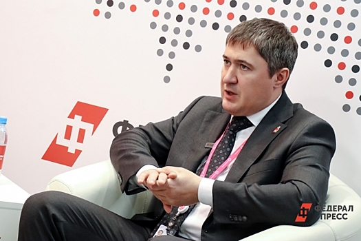 «Горе-администраторы нам не попутчики»: губернатор Махонин жестко высказался о скандале с бассейном «Энергия»
