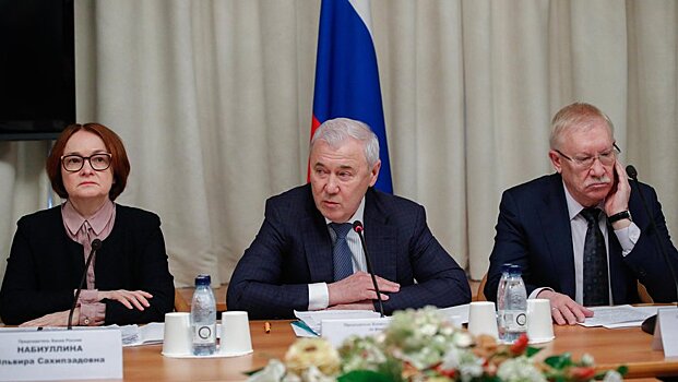 Олег Морозов: необходимо отразить в постановлении ГД перспективы нашей законодательной работы с Банком России