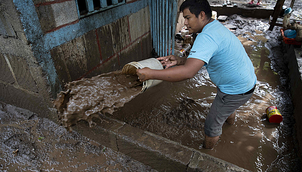 В Никарагуа до 17 возросло число жертв наводнений, вызванных ливнями