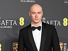 Юра Борисов появился на премии BAFTA в костюме люксового бренда