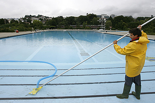 FT узнала об угрозе закрытия сотен бассейнов в Великобритании из-за цен на свет