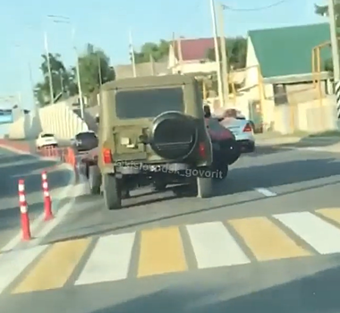 Гонки без правил устроили участники свадебного кортежа в Карачаево – Черкессии