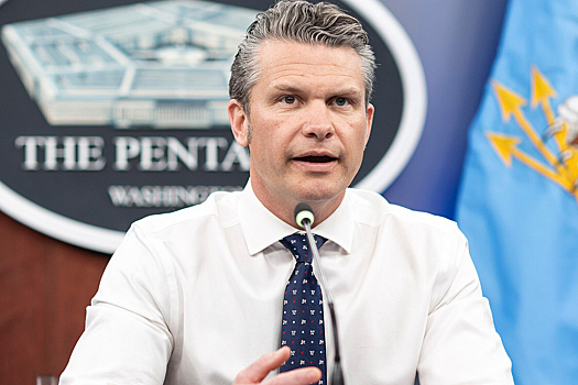 Министр обороны США распорядился создать гримерную в Пентагоне