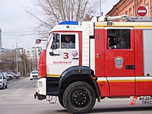 В свердловском городе пожар охватил общежитие: «Люди выбегали с животными на руках»