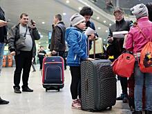 Пассажиры московских аэропортов получат консультации судебных приставов до 9 мая