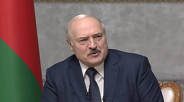 «Остается в кармане режима»: как и сколько Лукашенко зарабатывает на рвущихся в ЕС нелегалах?