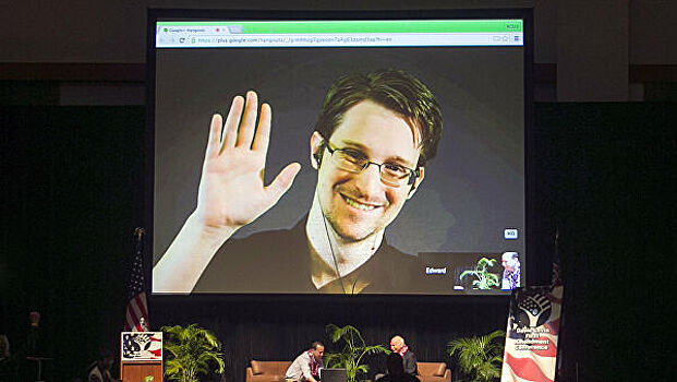 Желание Сноудена покинуть Россию объяснили