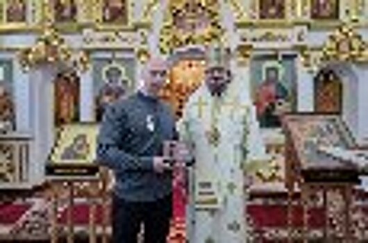 Архиепископ Якутский и Ленский Роман наградил сотрудника УФСИН России по Республике Саха (Якутия) за вклад в дело укрепления Православия в регионе