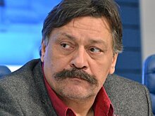 Главный Дед Мороз страны: народному артисту России Дмитрию Назарову – 60 лет