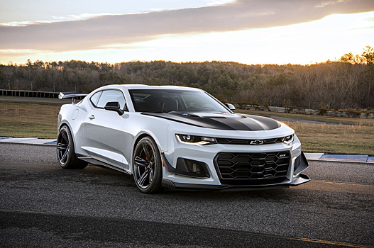 Chevrolet законсервировал мотор Camaro Z/28 с отдачей на 600+ л.с. вместе с «механикой»