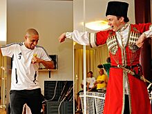 10 лет назад «Анжи» купил Роберто Карлоса: он курил в аэропорту и удивлялся России