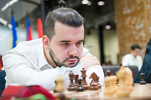 Тренер Непомнящего считает, что матч против Лижэня станет противостоянием российской и китайской шахматных школ