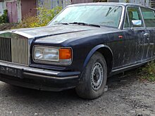 В украинском гараже нашли Rolls-Royce из 90-х