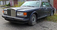 В украинском гараже нашли Rolls-Royce из 90-х