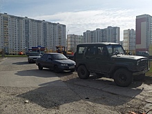 Роман Старовойт поручил принять дворовые проезды на баланс города