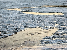 На озере в Омской области утонул рыбак