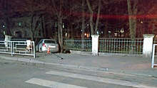 Пьяный автомобилист врезался в забор в заречной части Вологды