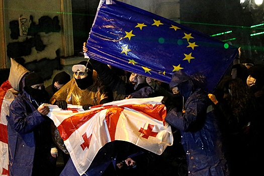 СВР: ЕС спонсирует протесты в Грузии