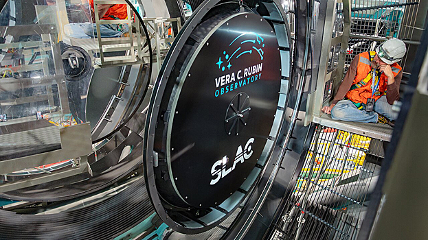 Самую большую в мире цифровую камеру установили на телескоп