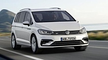 Volkswagen Touran обзавелся версией R-Line