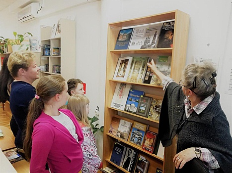 Выставка книг о самых известных музеях Москвы прошла в Выхине-Жулебине