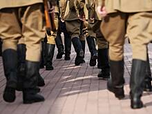 В США рассказали об одевающихся в российскую военную форму американцах