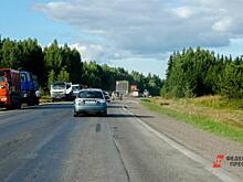 В Челябинске около элитных поселков Кременкуль и Экодом убрали пластмассовые столбики