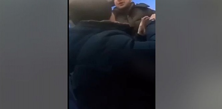 Устроившего скандал в нижегородском автобусе иностранца могут депортировать