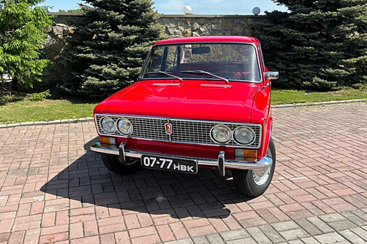 Россиянин выставил на продажу редкий ВАЗ-2103 с итальянскими деталями