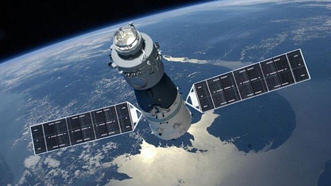 Китайская космическая станция ускорила падение