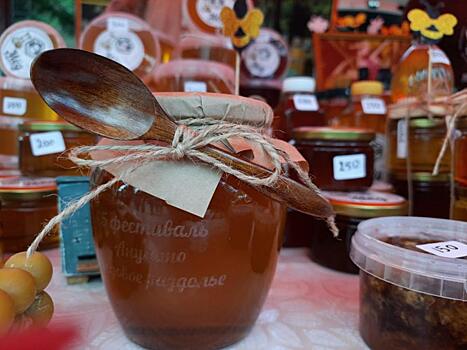 Пятый фестиваль меда состоялся в Приморском крае
