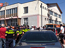 Недовольство условиями труда: коммунальщики в Тбилиси устроили забастовку