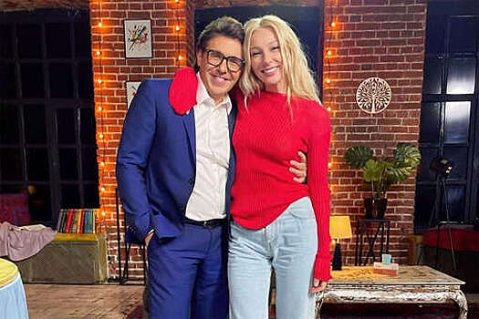 Ведущий Андрей Малахов выразил готовность взять интервью у Анастасии Ивлеевой