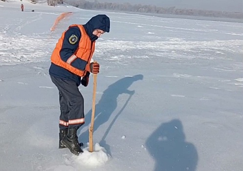 В Новосибирске спасатели назвали самые опасные для рыбаков места