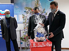 Настольные игры, конструкторы и медведь: более 3,7 тыс. детей, находящихся в больницах Самарской области, получат подарки из "Коробки новогоднего счастья"