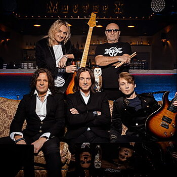 «Земляне» выпустили к юбилею сразу два клипа (Видео)