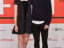 Пара в кино и в жизни: Руни Мара и Хоакин Феникс встречаются