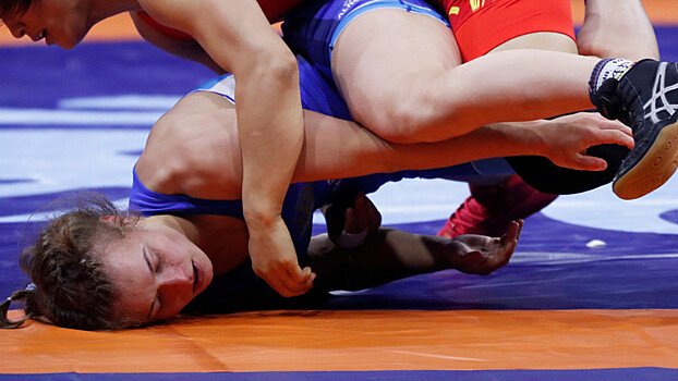 Липатова завоевала серебро чемпионата Европы по борьбе
