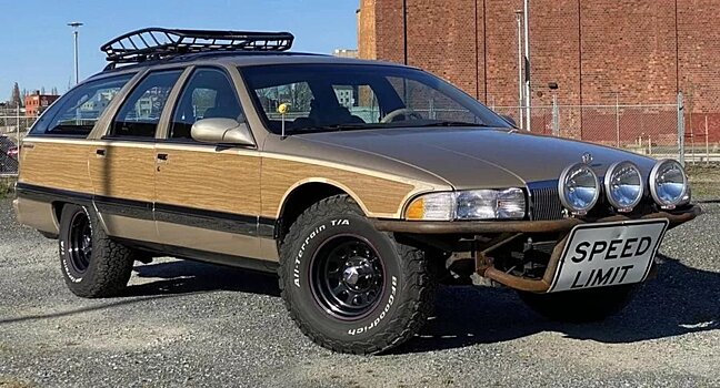 Buick Roadmaster 1995 года получил набор внедорожных доработок